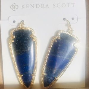 Kendra Scott drop earrings
